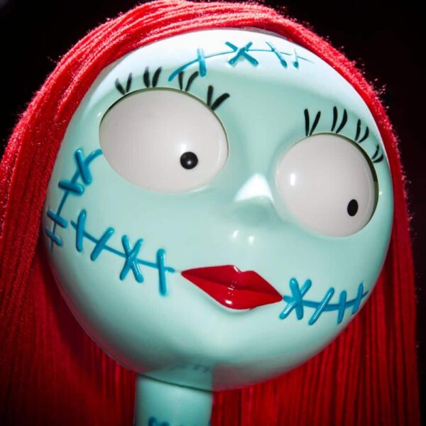 Disney Sally Animated Character 5.9 ft, Motion Activated, Multicolored, Indoor/Outdoor Decor - Image 2