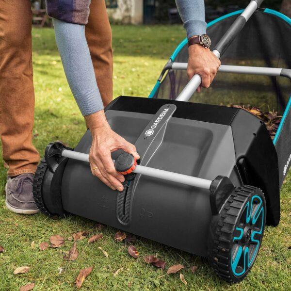 Gardena Leaf and Grass Collector, Manual, 27.5" Cutting Width, Modern Plastic Design, Model 03565-20 - Image 5