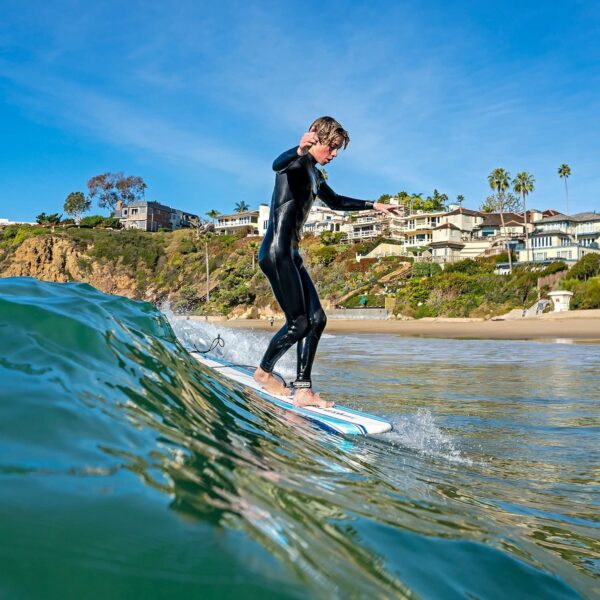 Wavestorm 8ft Classic Foam Surfboard - Wax-Free Soft Top Longboard with EPS Core & 3 Stringers for All Levels - Image 3